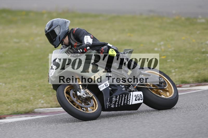 /09 19.04.2026  Caremotion get faster ADR/Gruppe rot/259